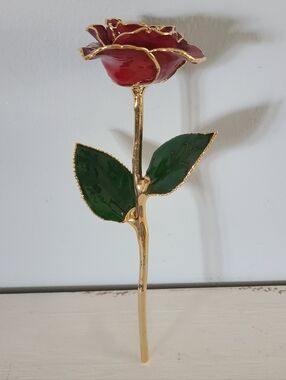 Genuine Rose Preserved in 24K Gold